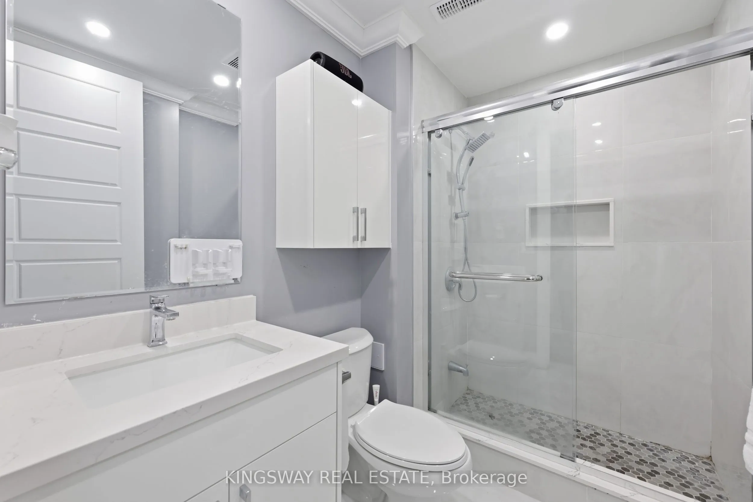 975 WHITLOCK Avenue #20