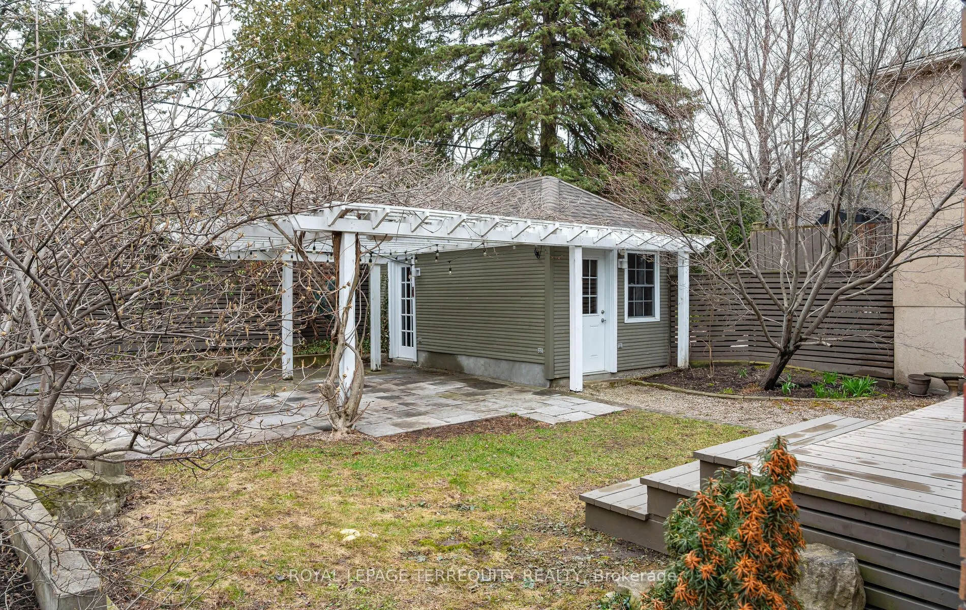 16 Sunnybrook Road