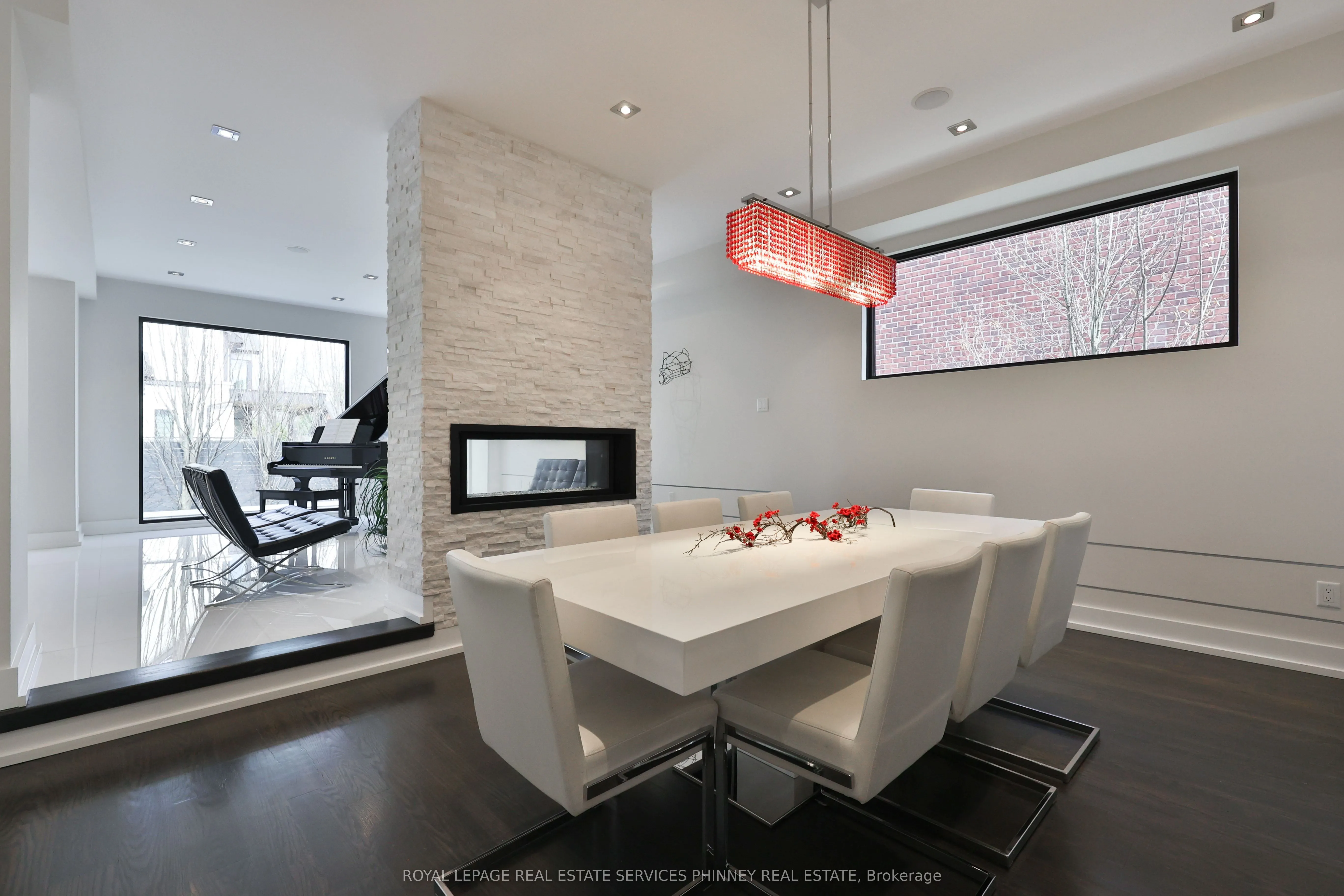 647 Montbeck Crescent