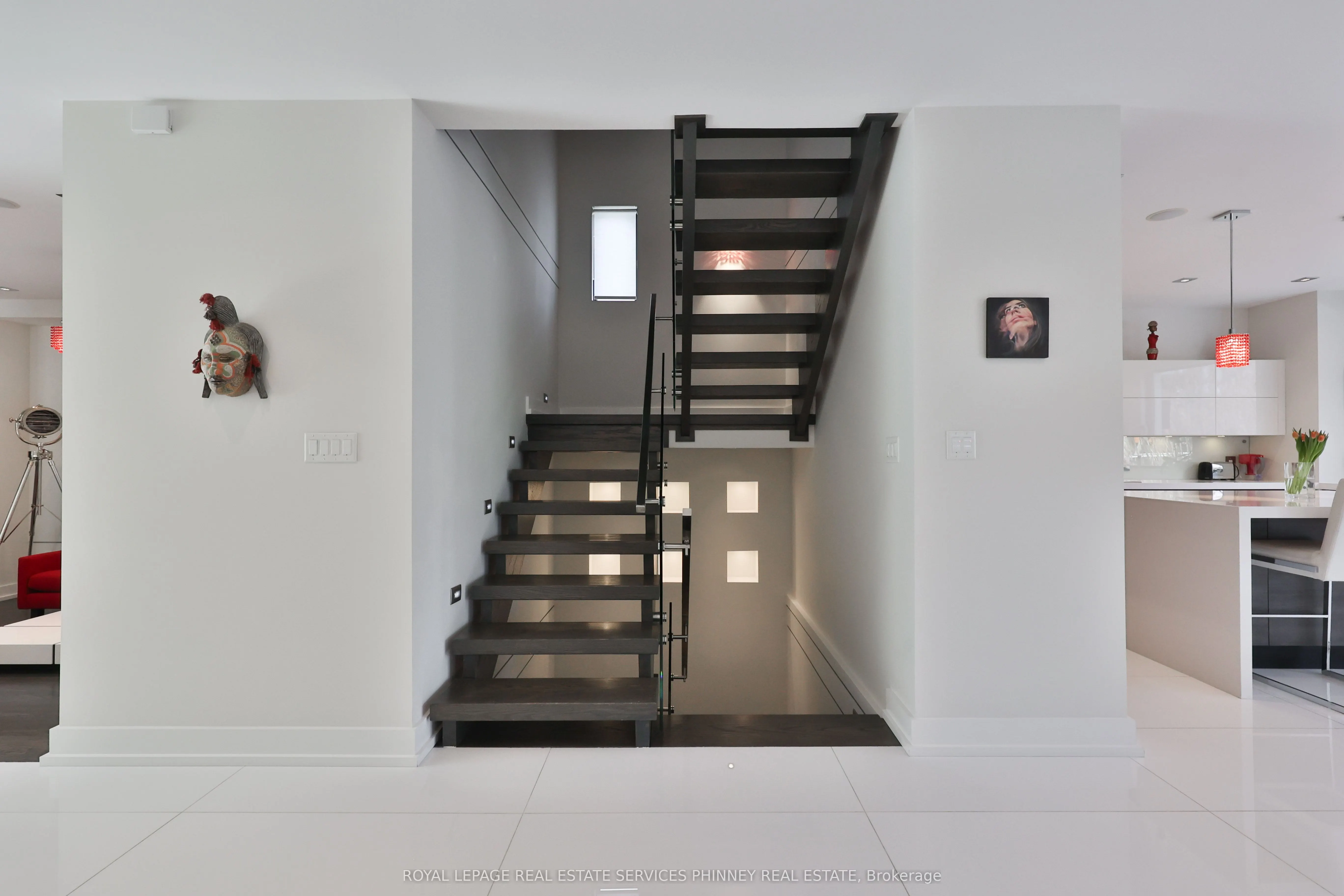 647 Montbeck Crescent