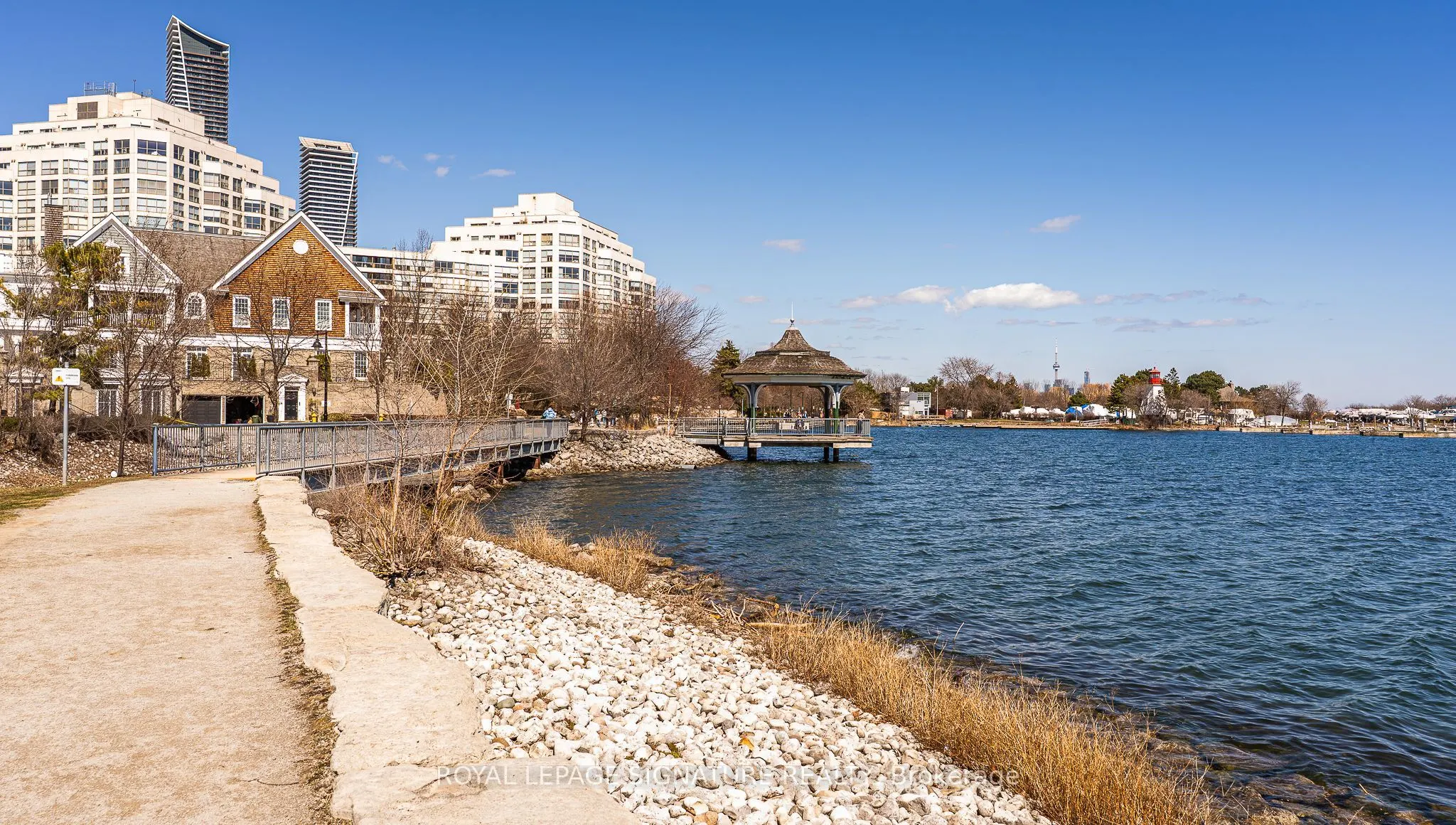2285 Lake Shore Boulevard W #703