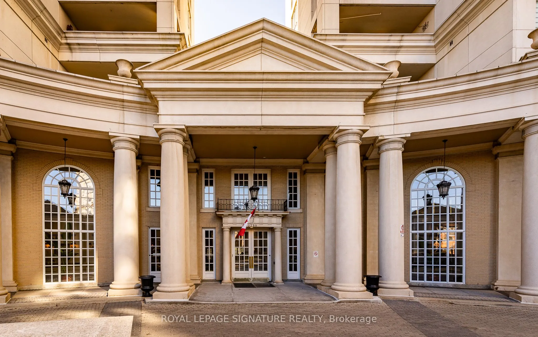 2285 Lake Shore Boulevard W #703