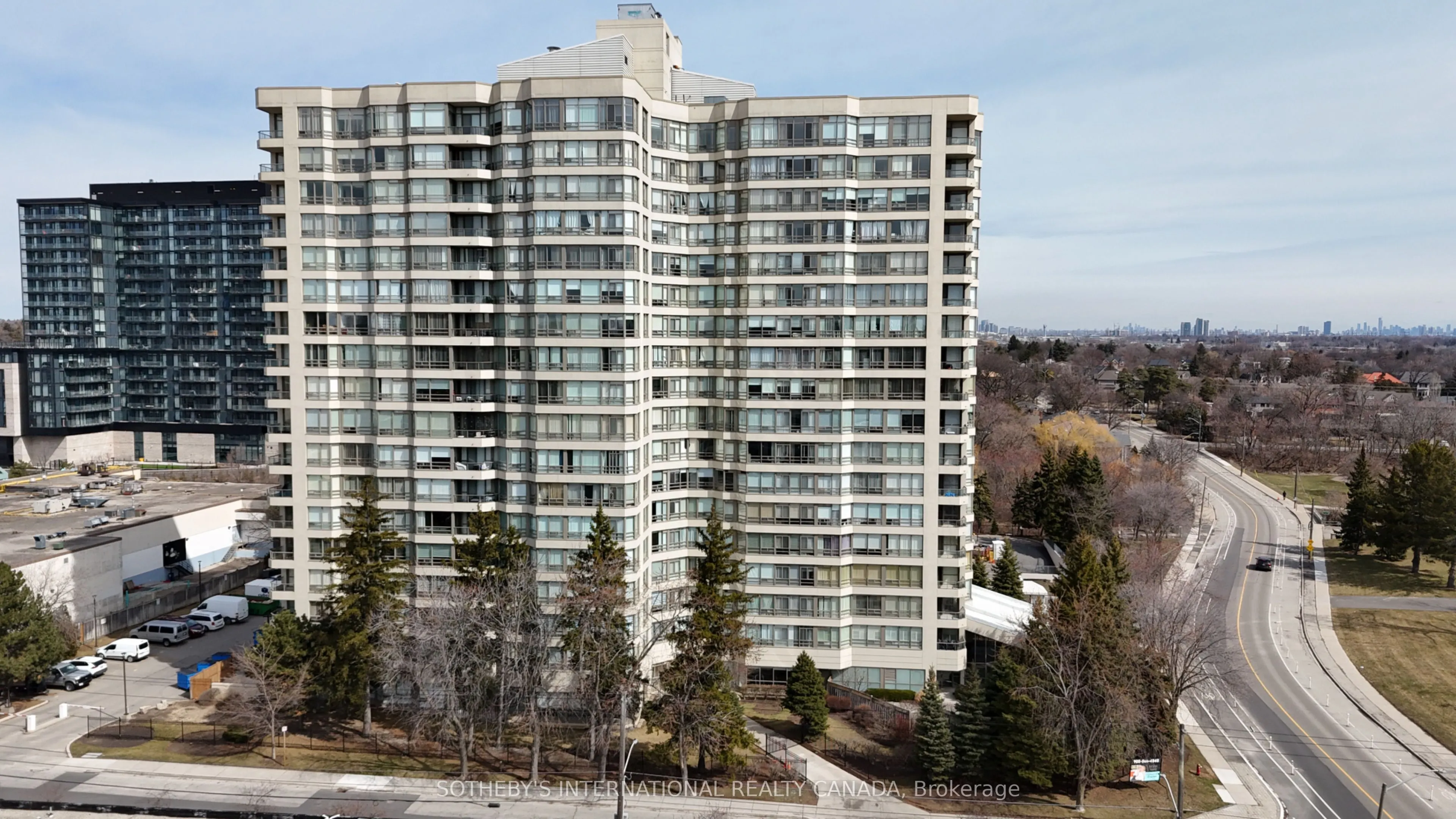 75 King Street E #1512