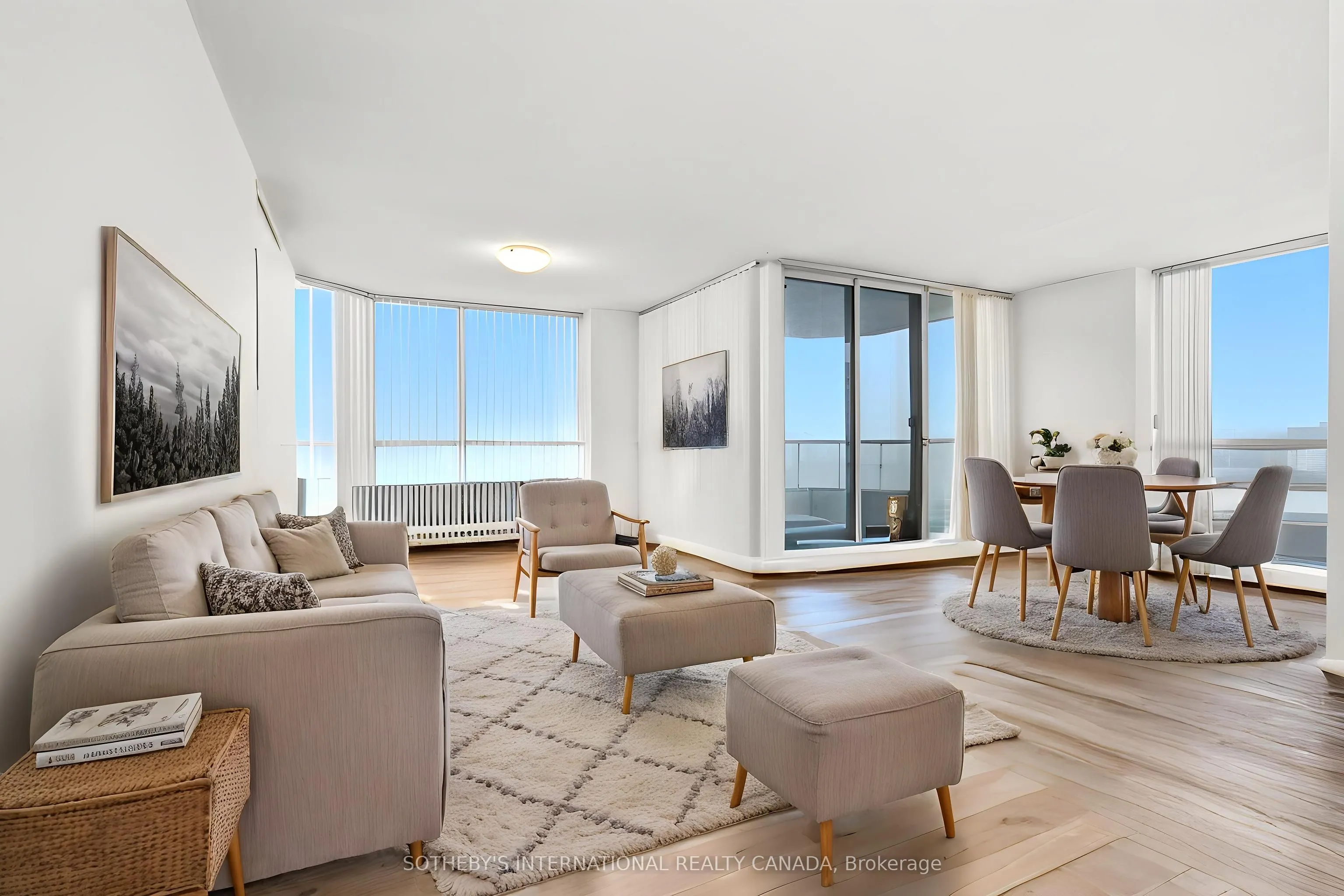 75 King Street E #1512