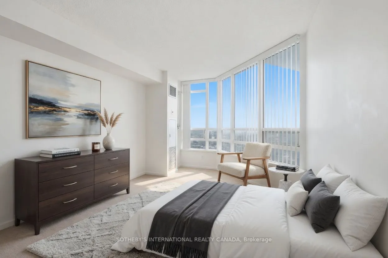 75 King Street E #1703