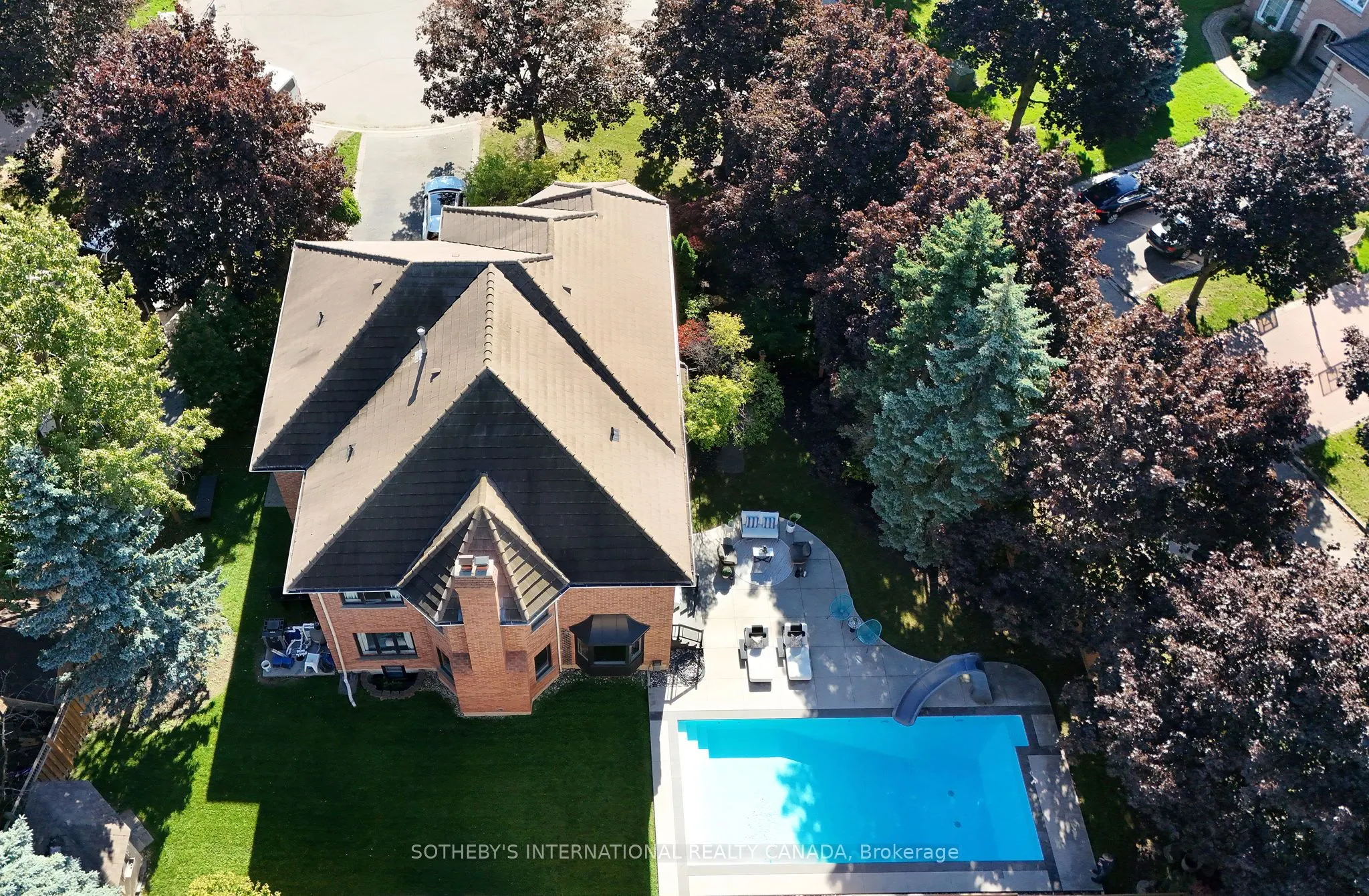 1939 Calgary Court