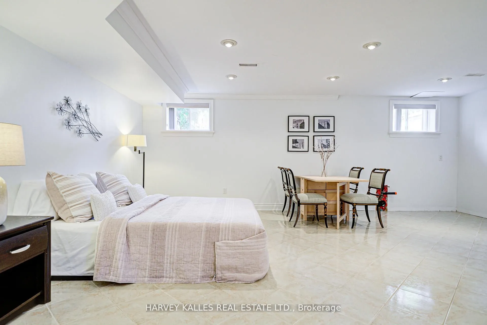 1006 Briar Hill Avenue