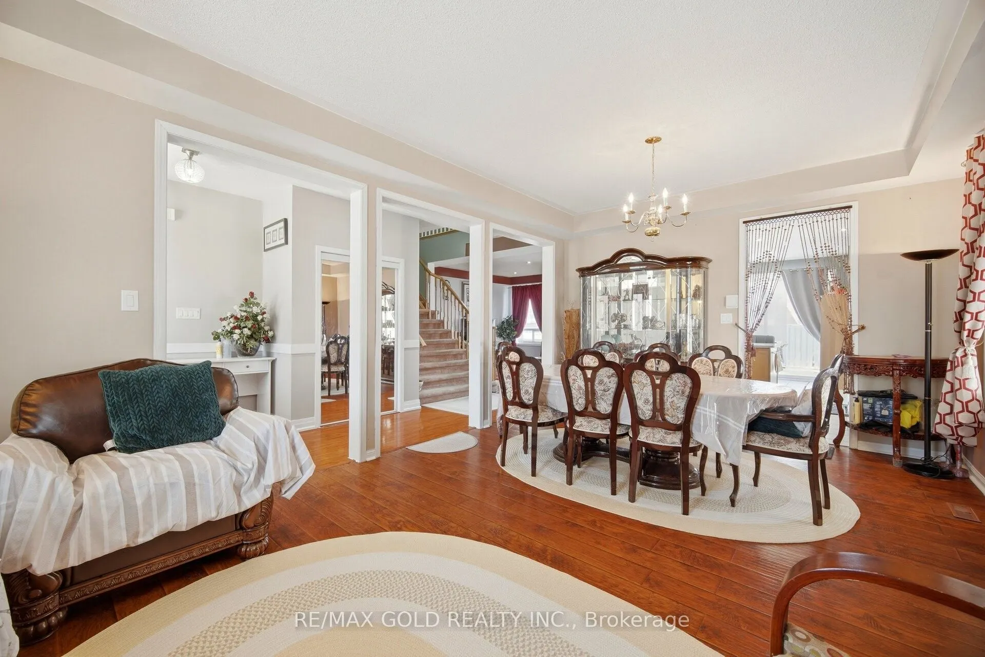 28 Latania Boulevard