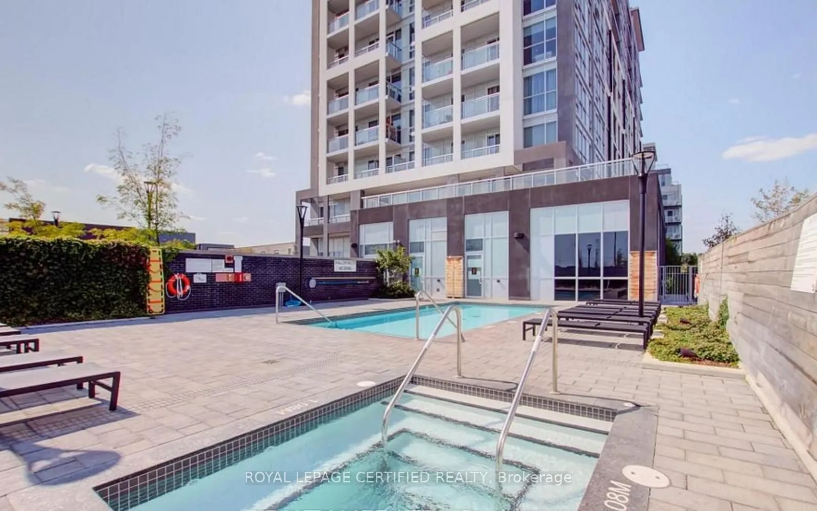 1050 Main Street E #114