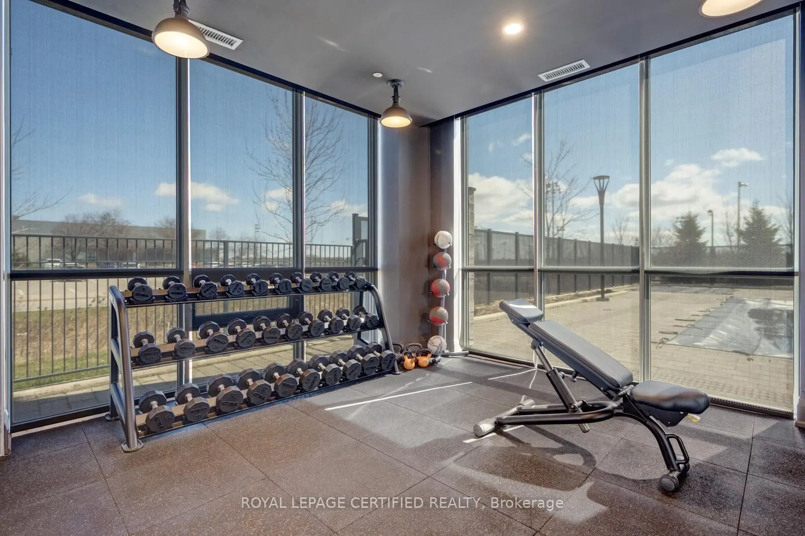 1050 Main Street E #114