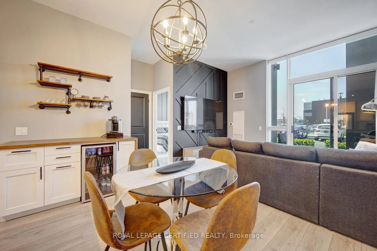 1050 Main Street E #114