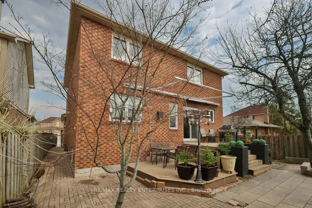 3022 Dalehurst Drive