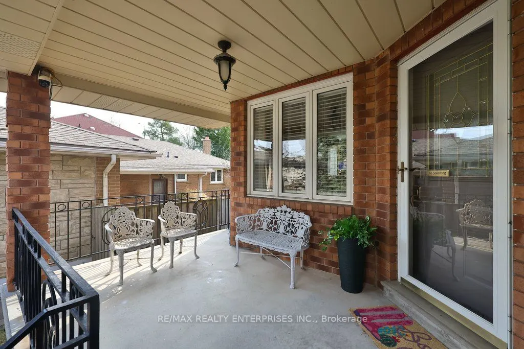 3022 Dalehurst Drive