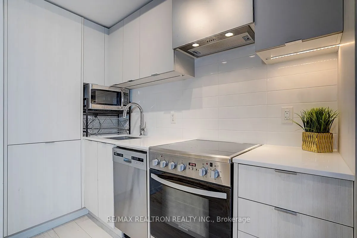 26 Gibbs Road #530