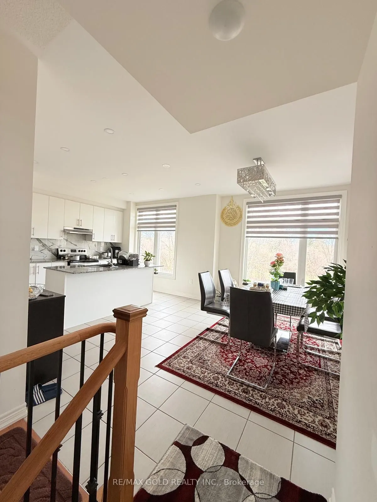 43 Queenpost Drive