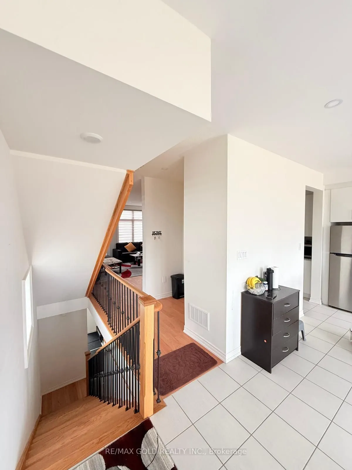 43 Queenpost Drive