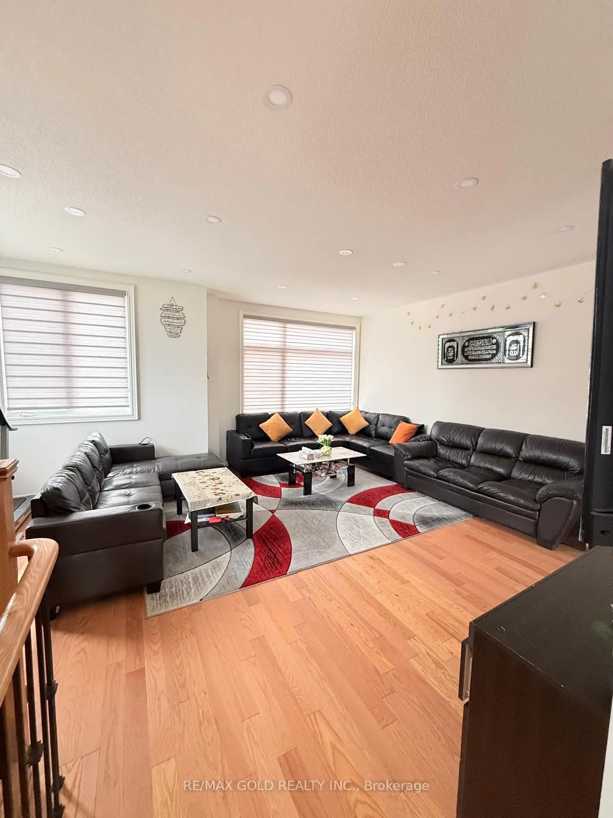 43 Queenpost Drive