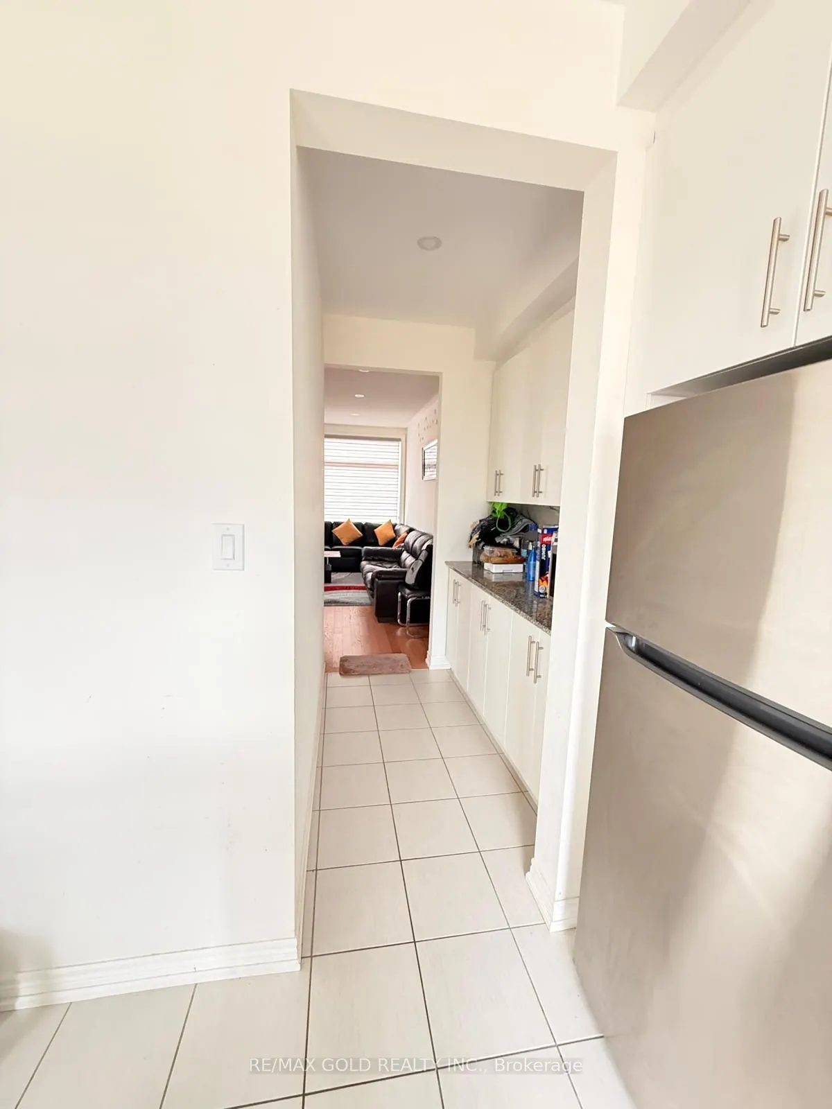 43 Queenpost Drive