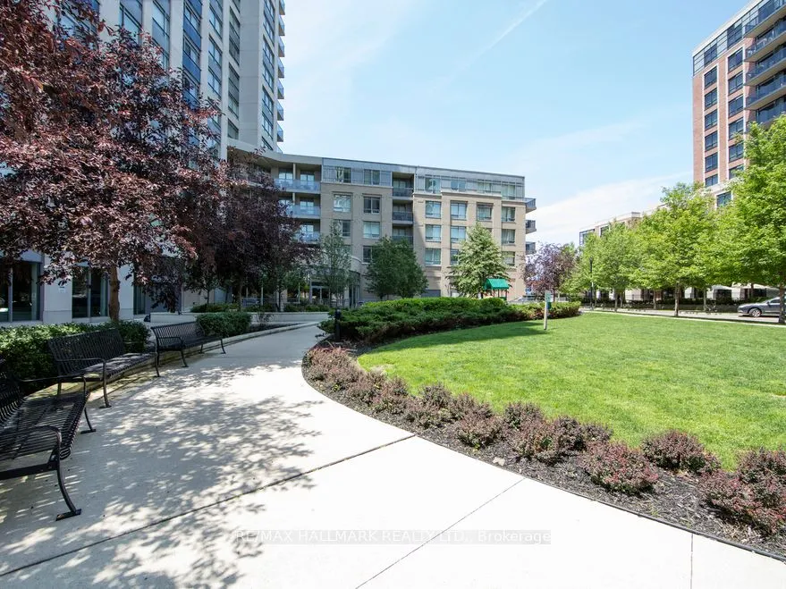 5191 Dundas Street W #1612