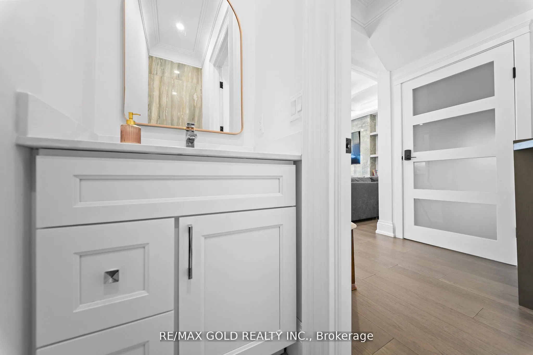 99 Twenty Seventh Street