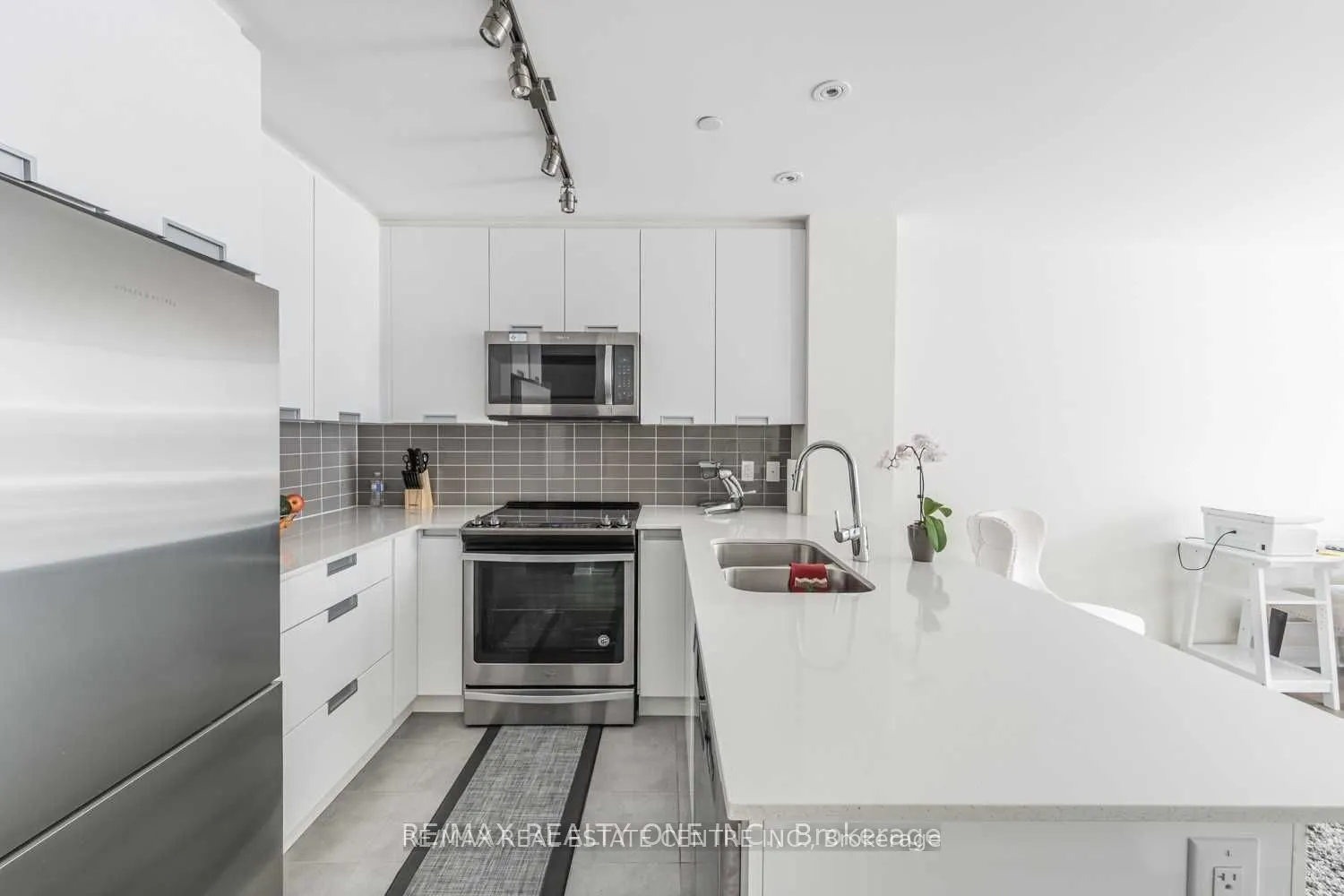 5025 Four Springs Avenue #112
