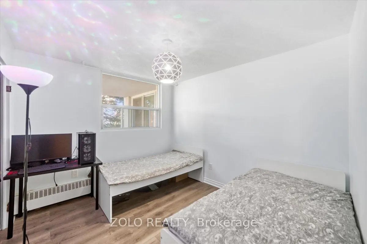 2345 Confederation Parkway #203
