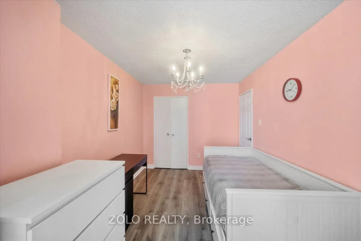 2345 Confederation Parkway #203