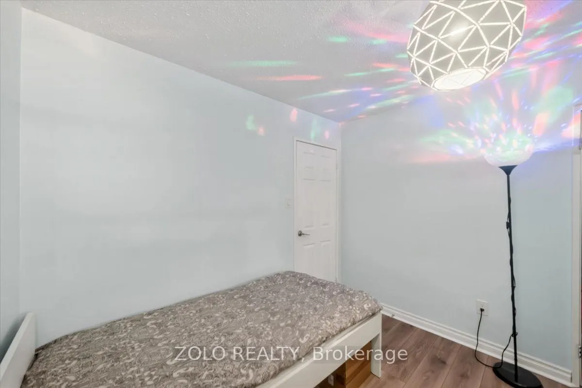 2345 Confederation Parkway #203