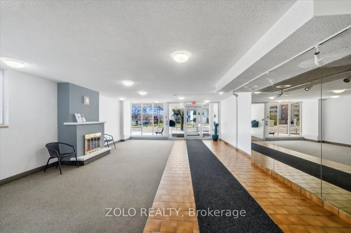 2345 Confederation Parkway #203