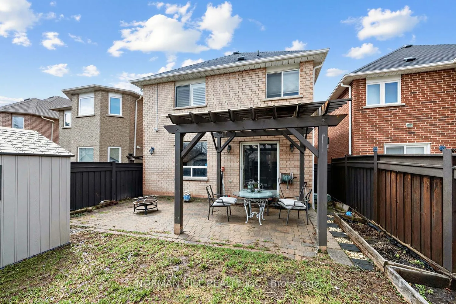 93 Humbershed Crescent