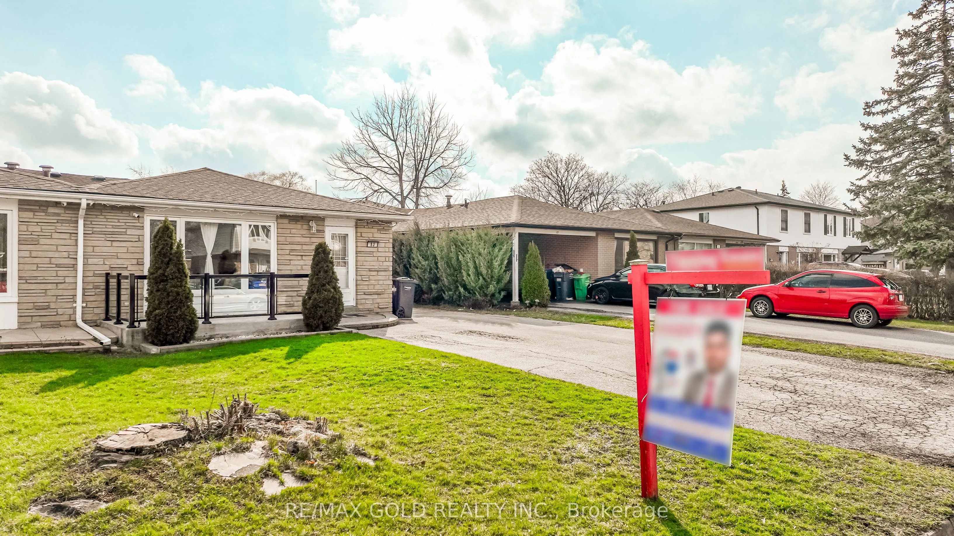 53 Davenport Crescent