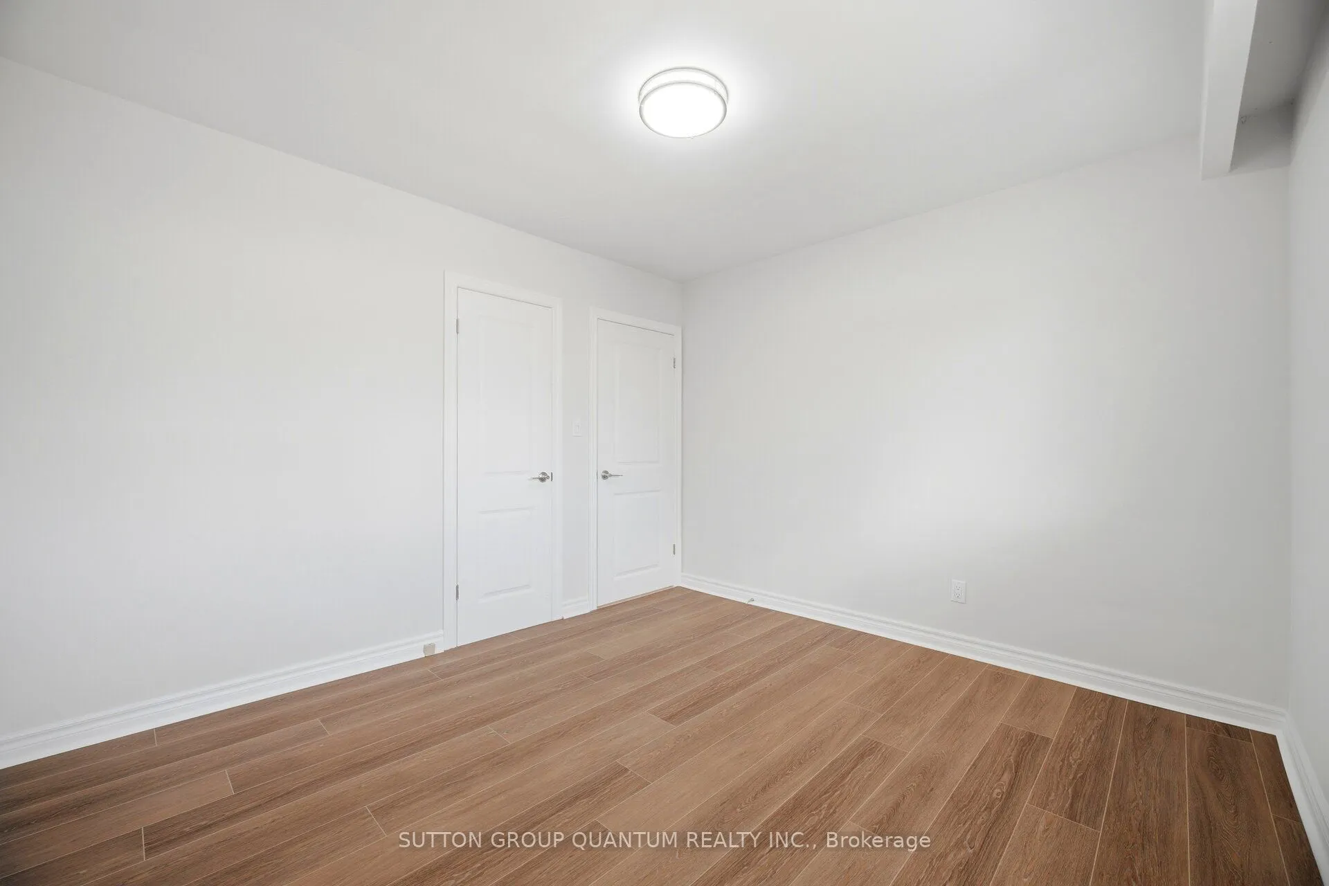 126 Angelene Street