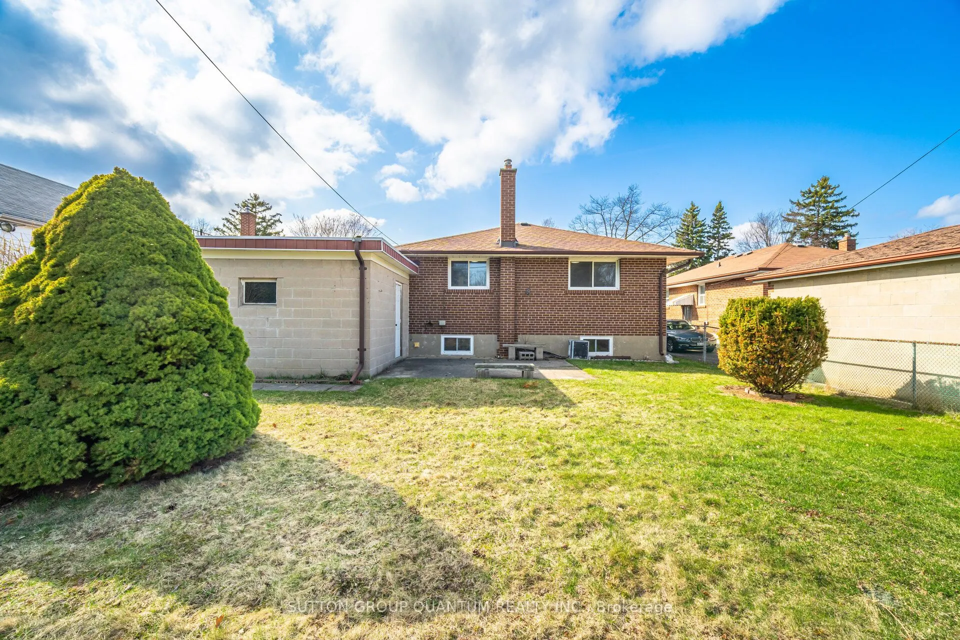 126 Angelene Street