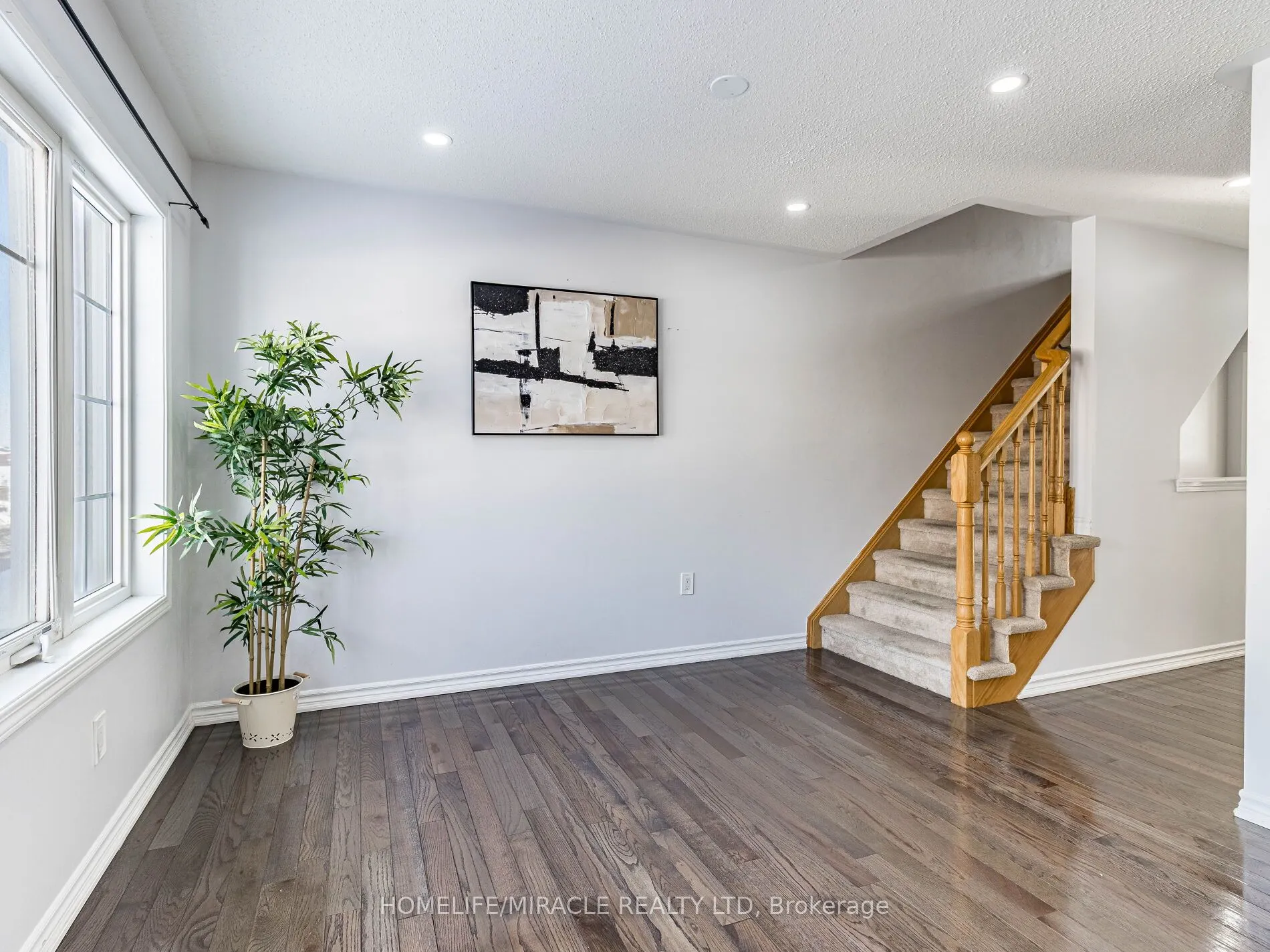 229 Remembrance Road