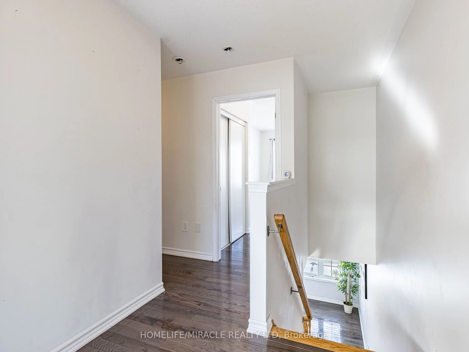229 Remembrance Road