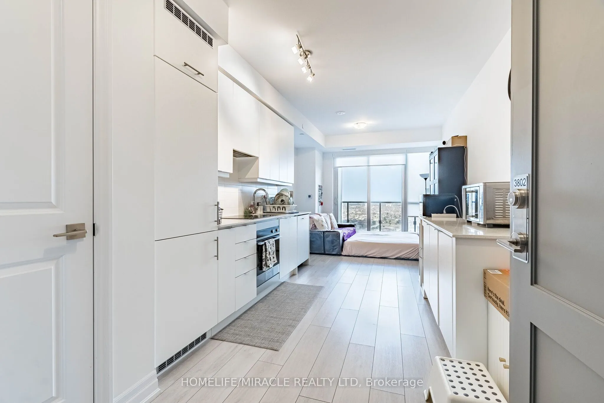 30 Elm Drive #3802