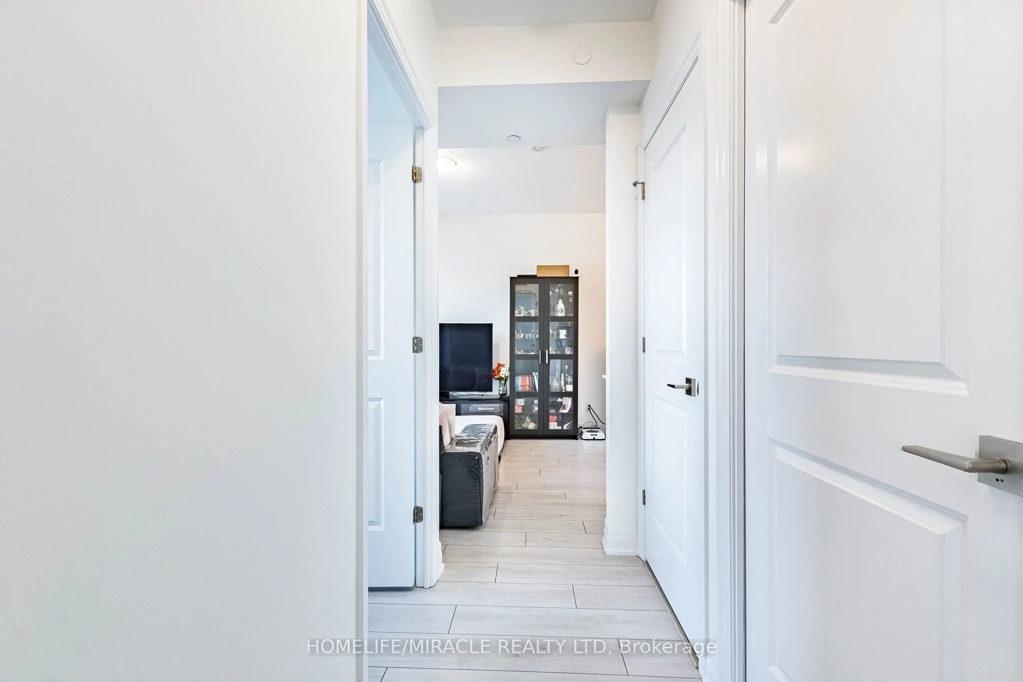 30 Elm Drive #3802