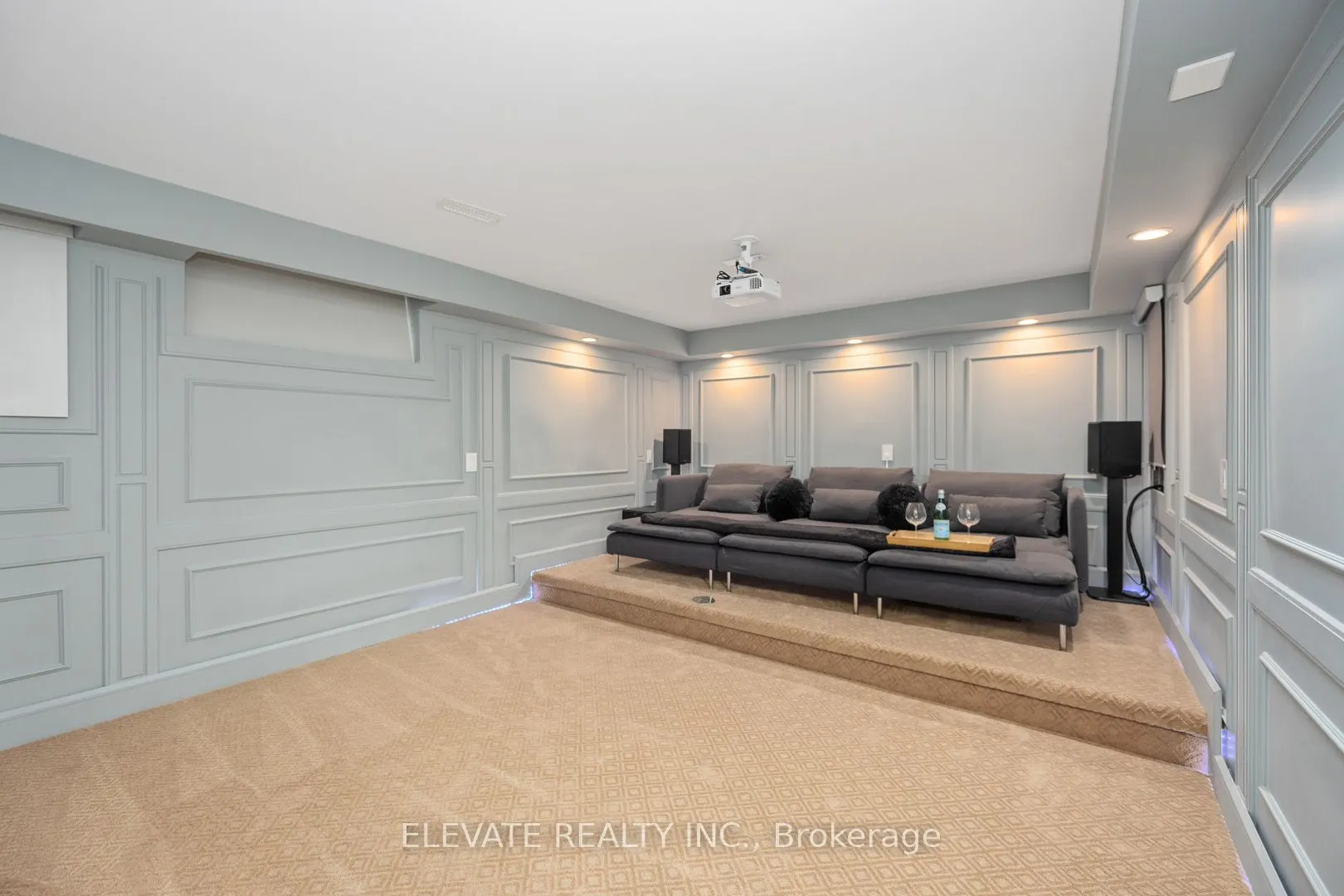 2059 Shawanaga Trail