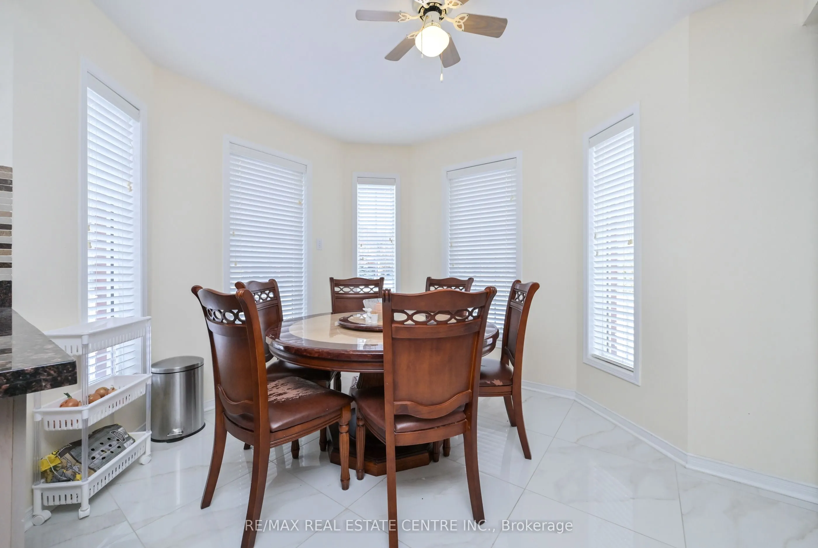 5554 Linwell Place