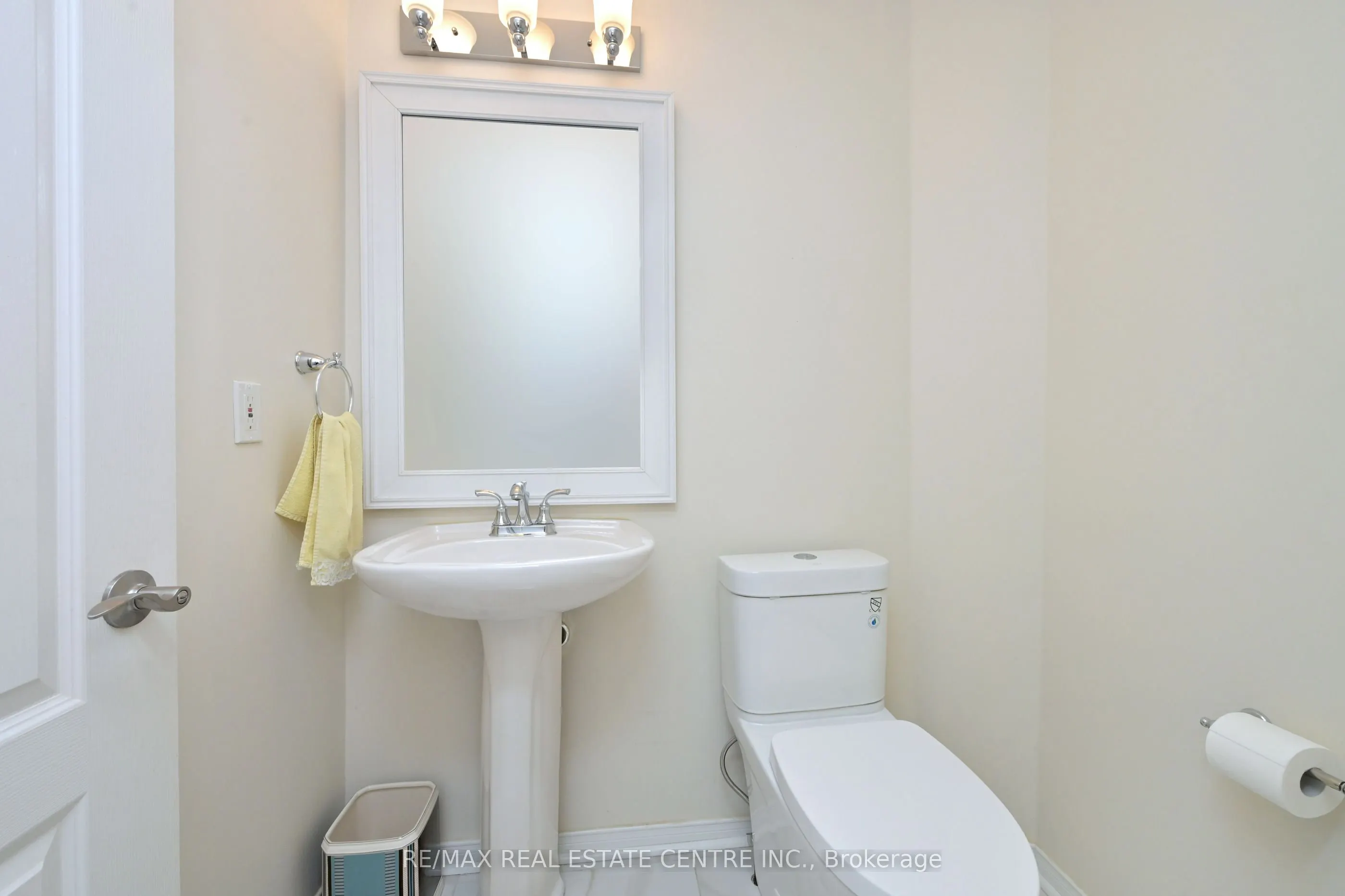 5554 Linwell Place