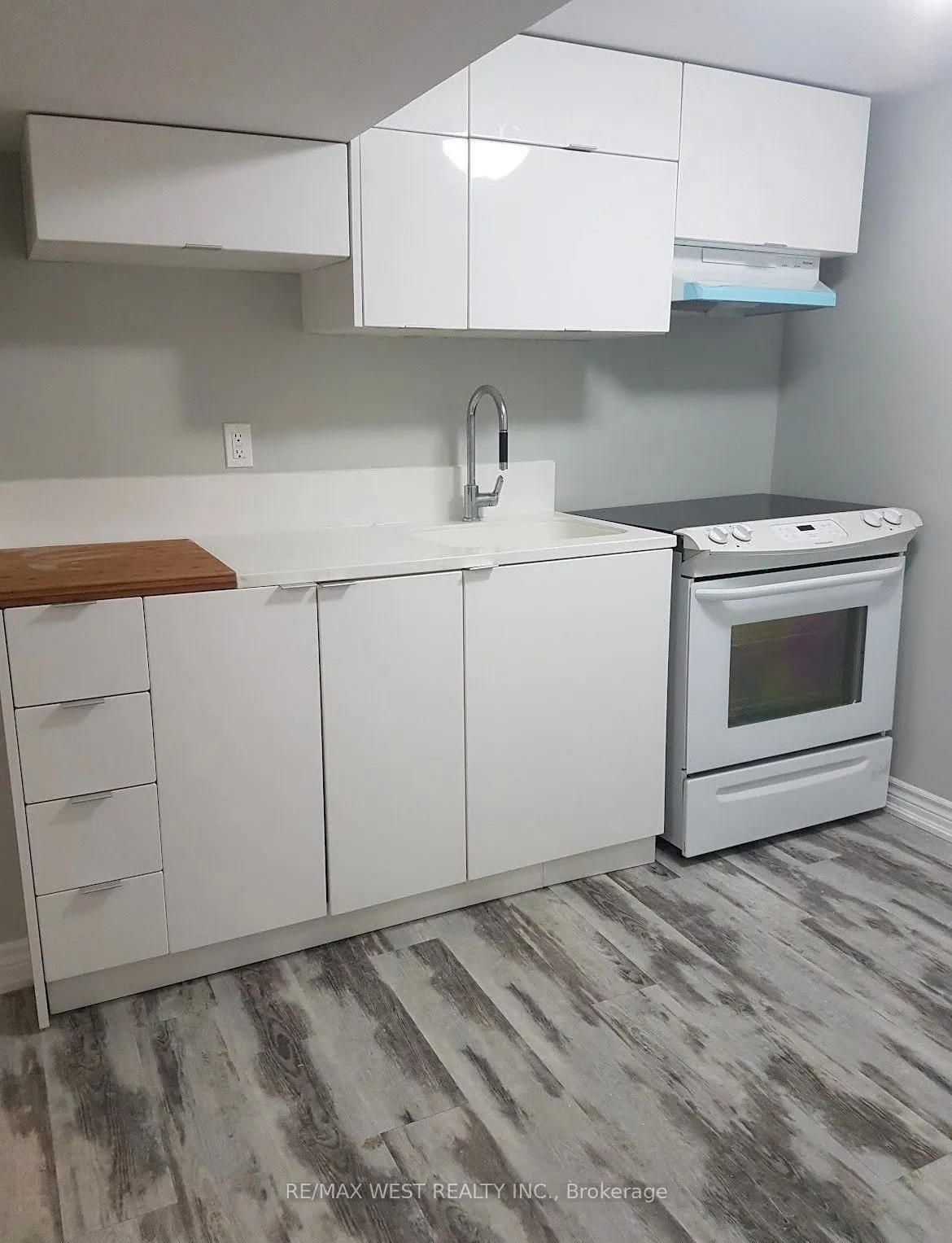 77 Murrie Street #Lower