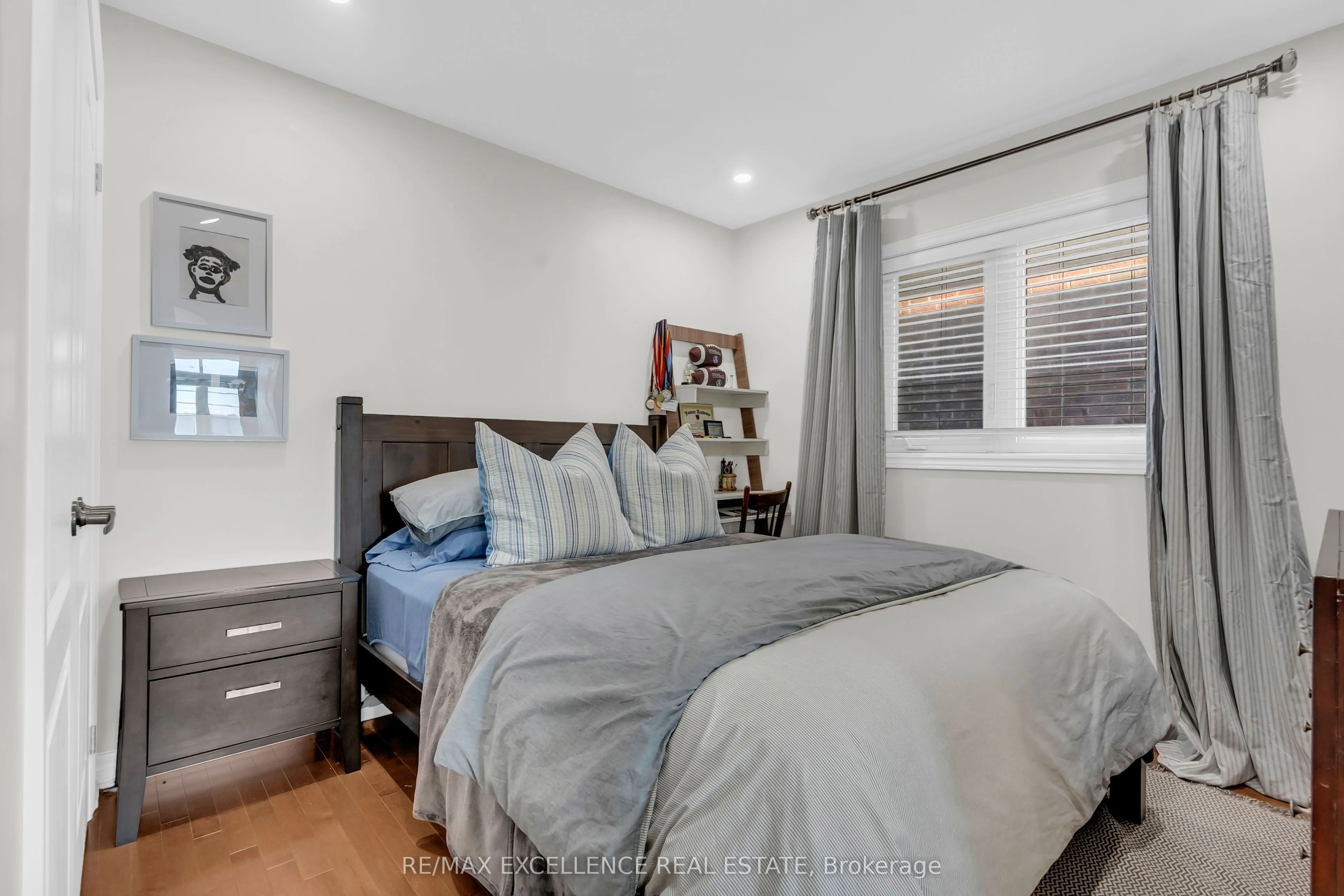 40 Imperial Lakes Drive