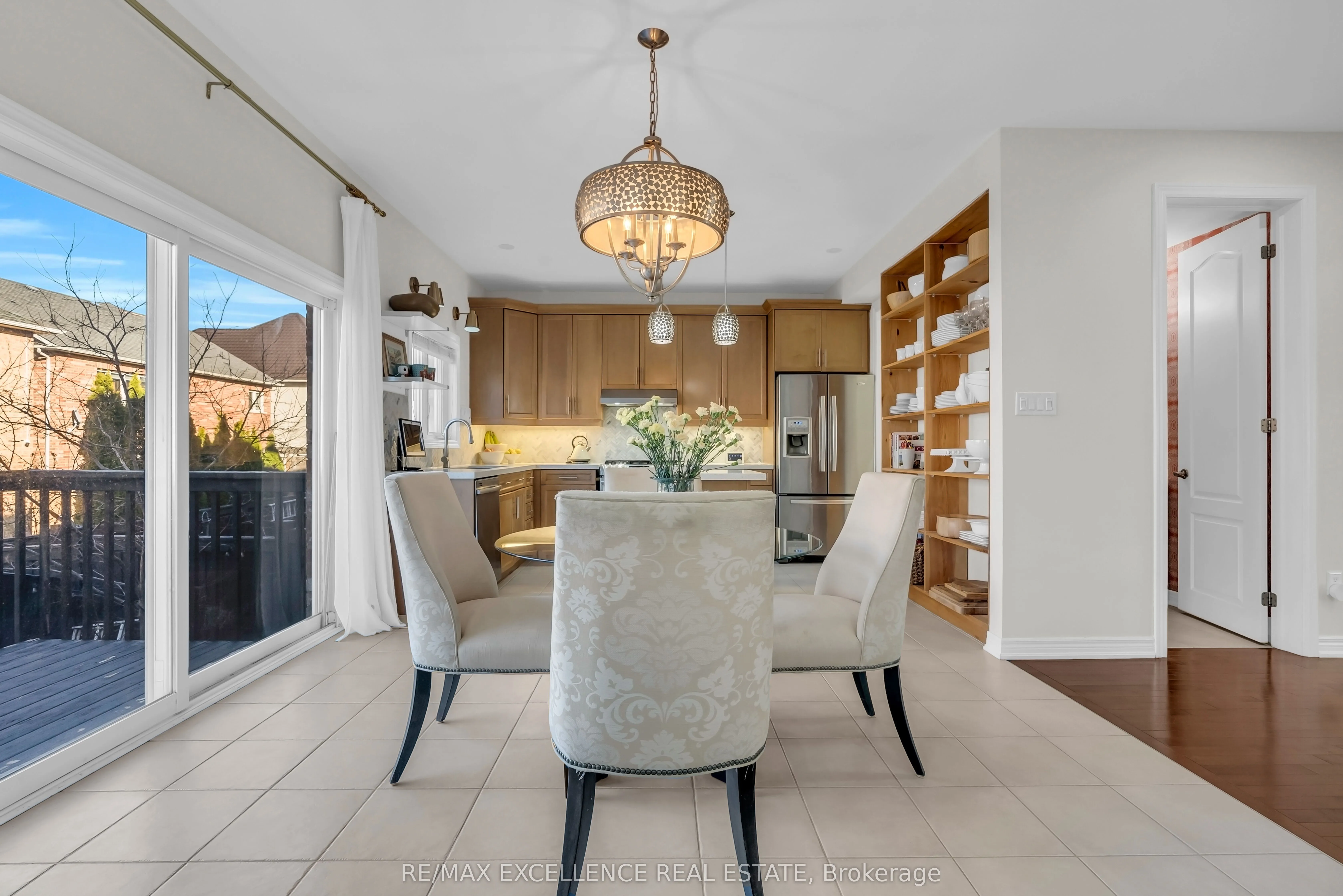 40 Imperial Lakes Drive