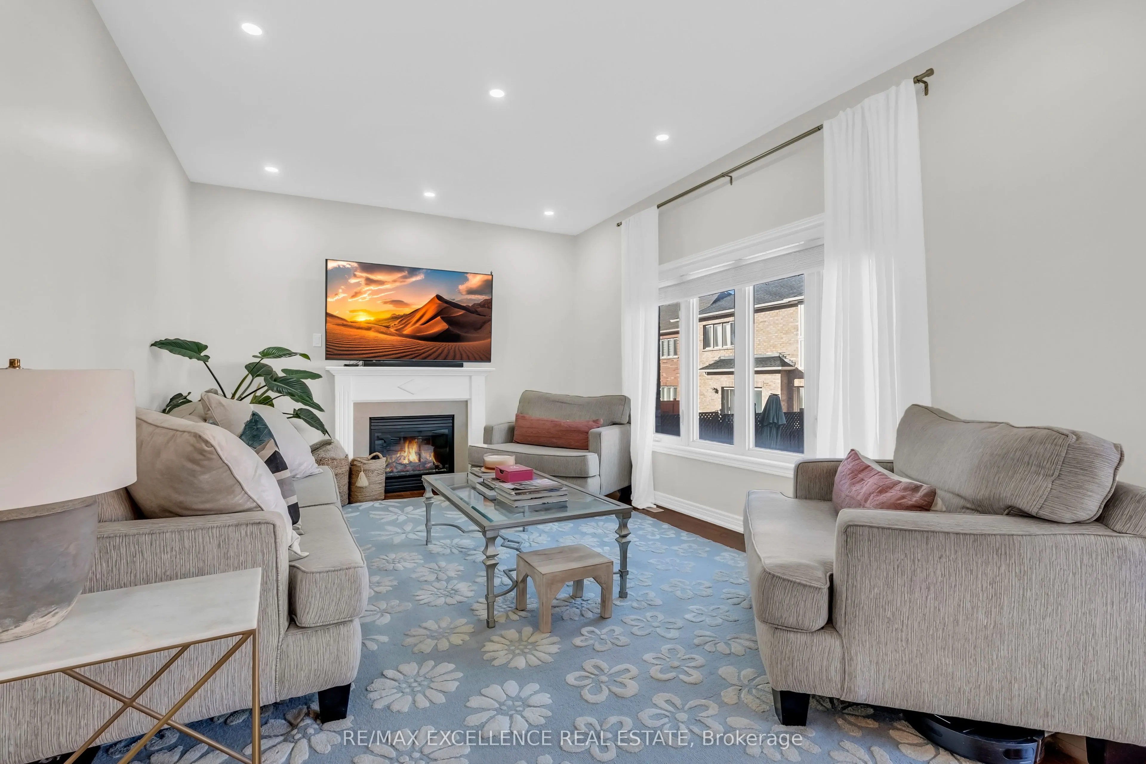 40 Imperial Lakes Drive