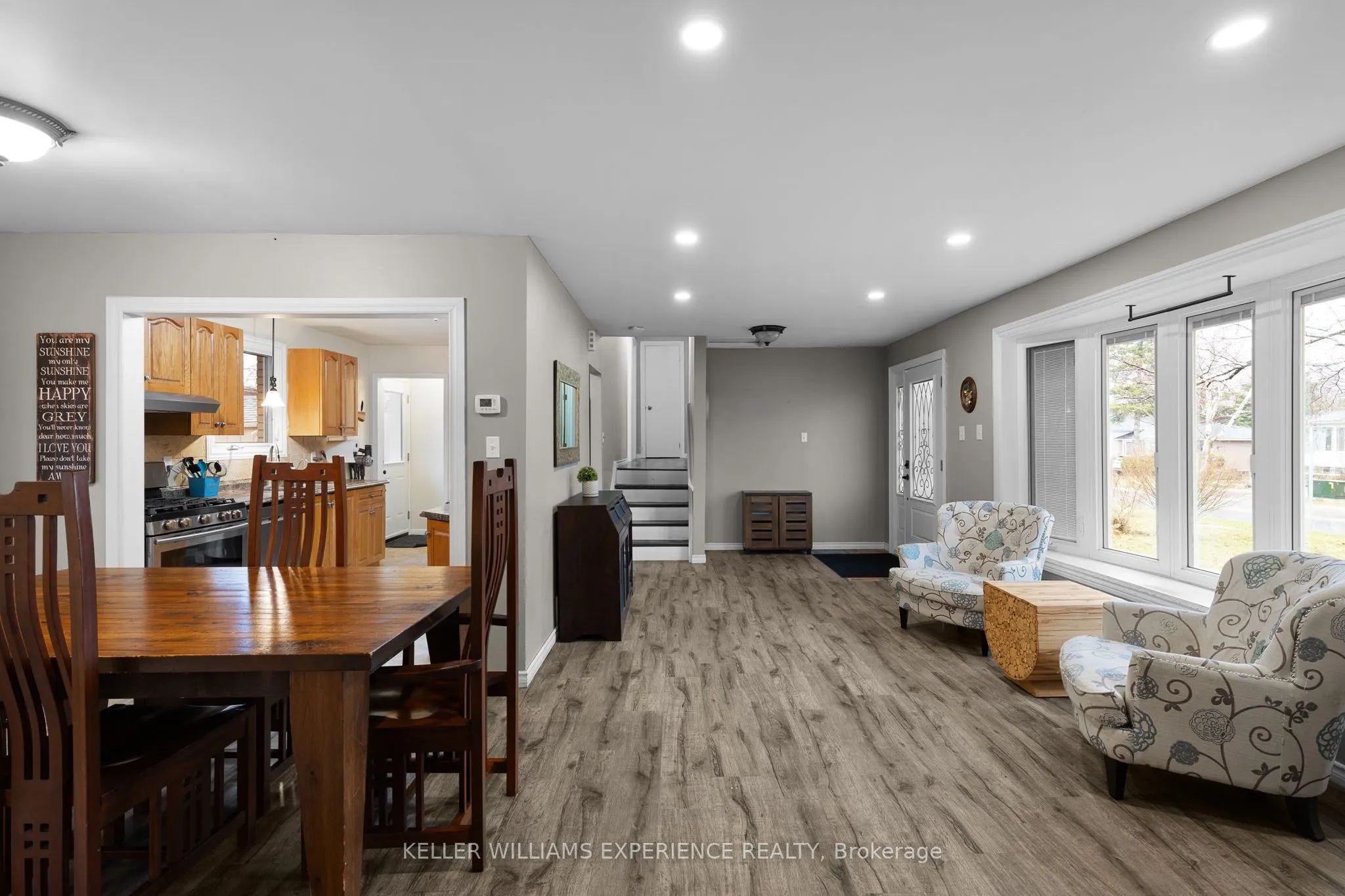 27 Rustic Crescent