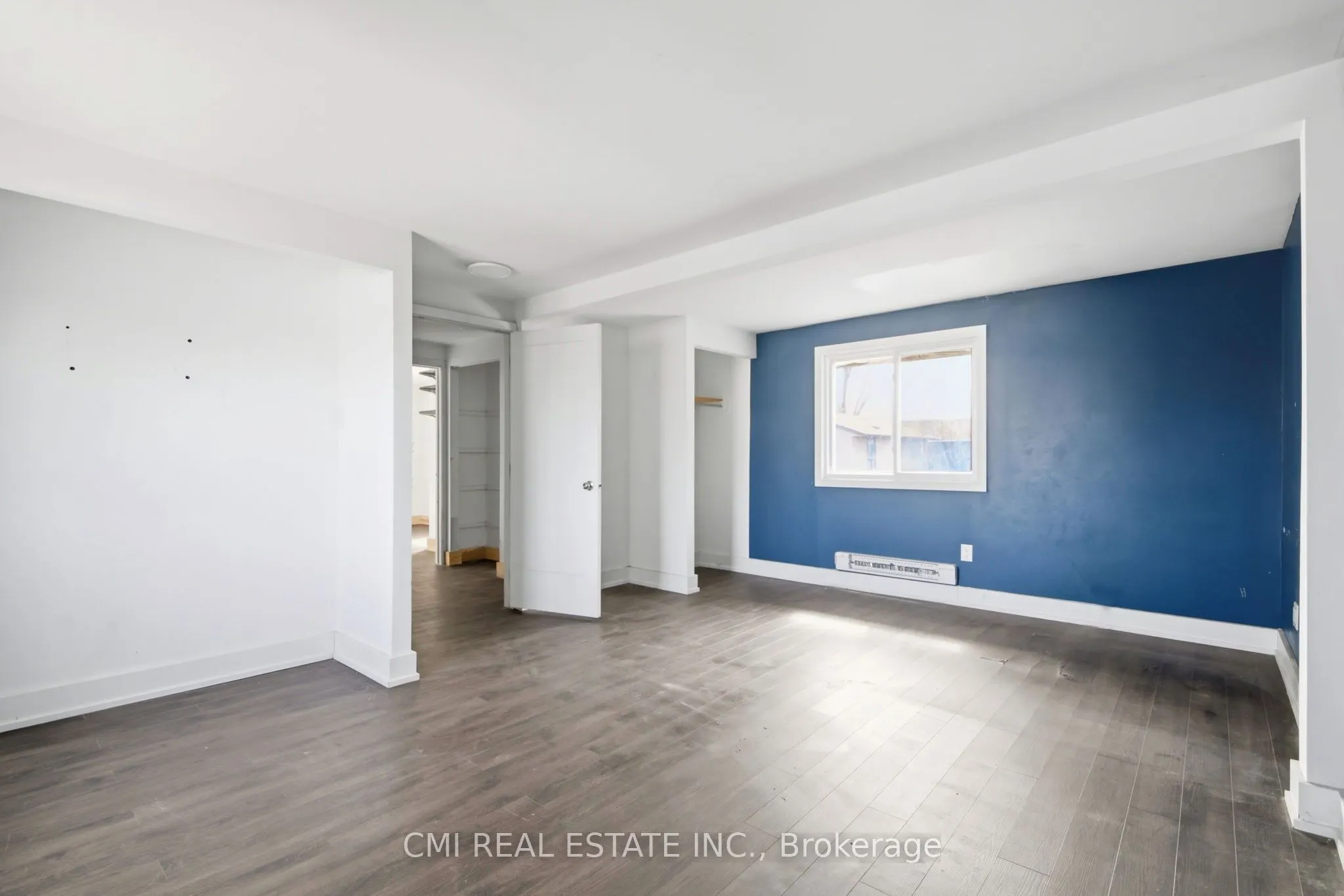 8 Huronia Court