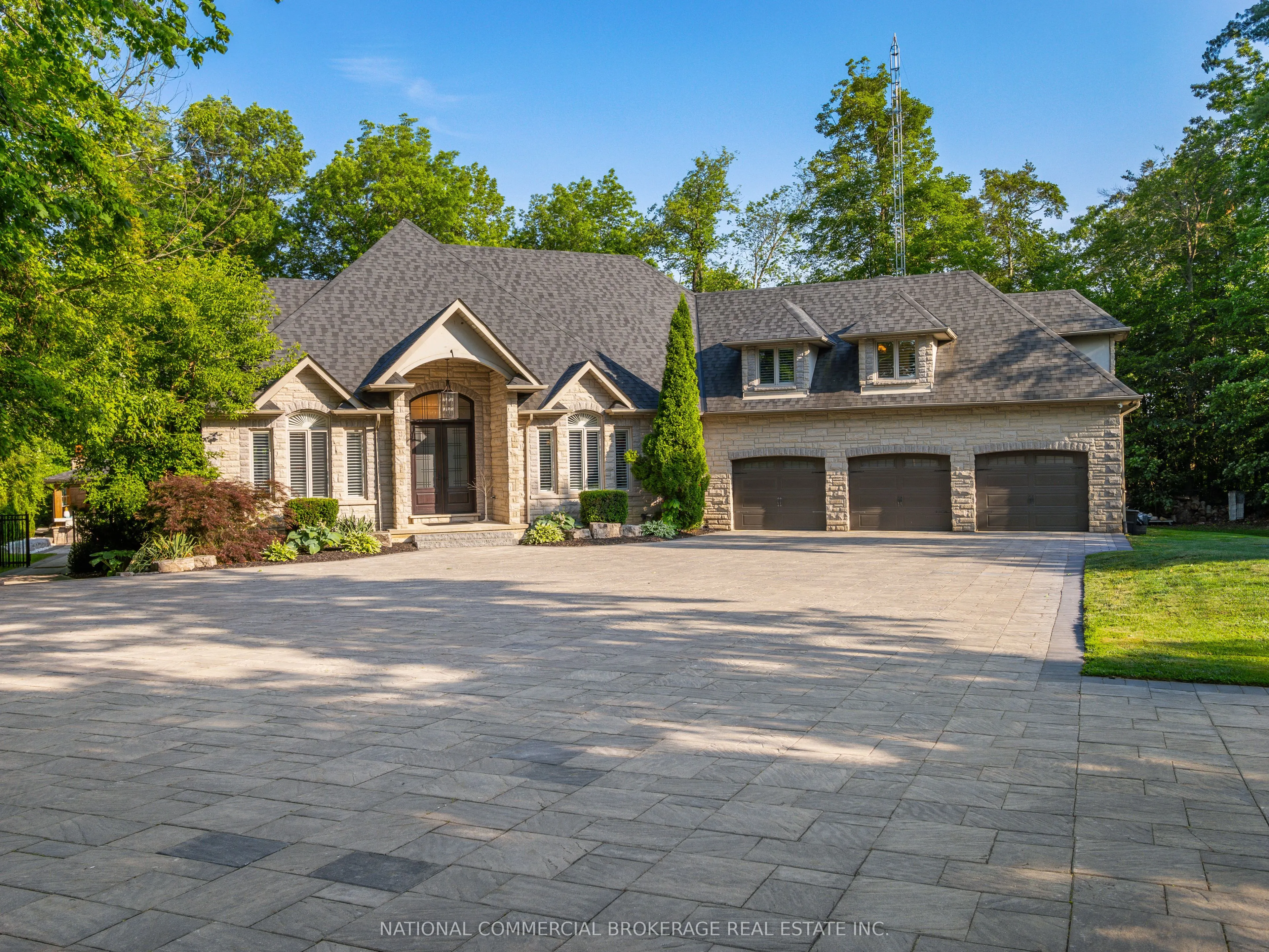 10088 Old Pine Crest Road