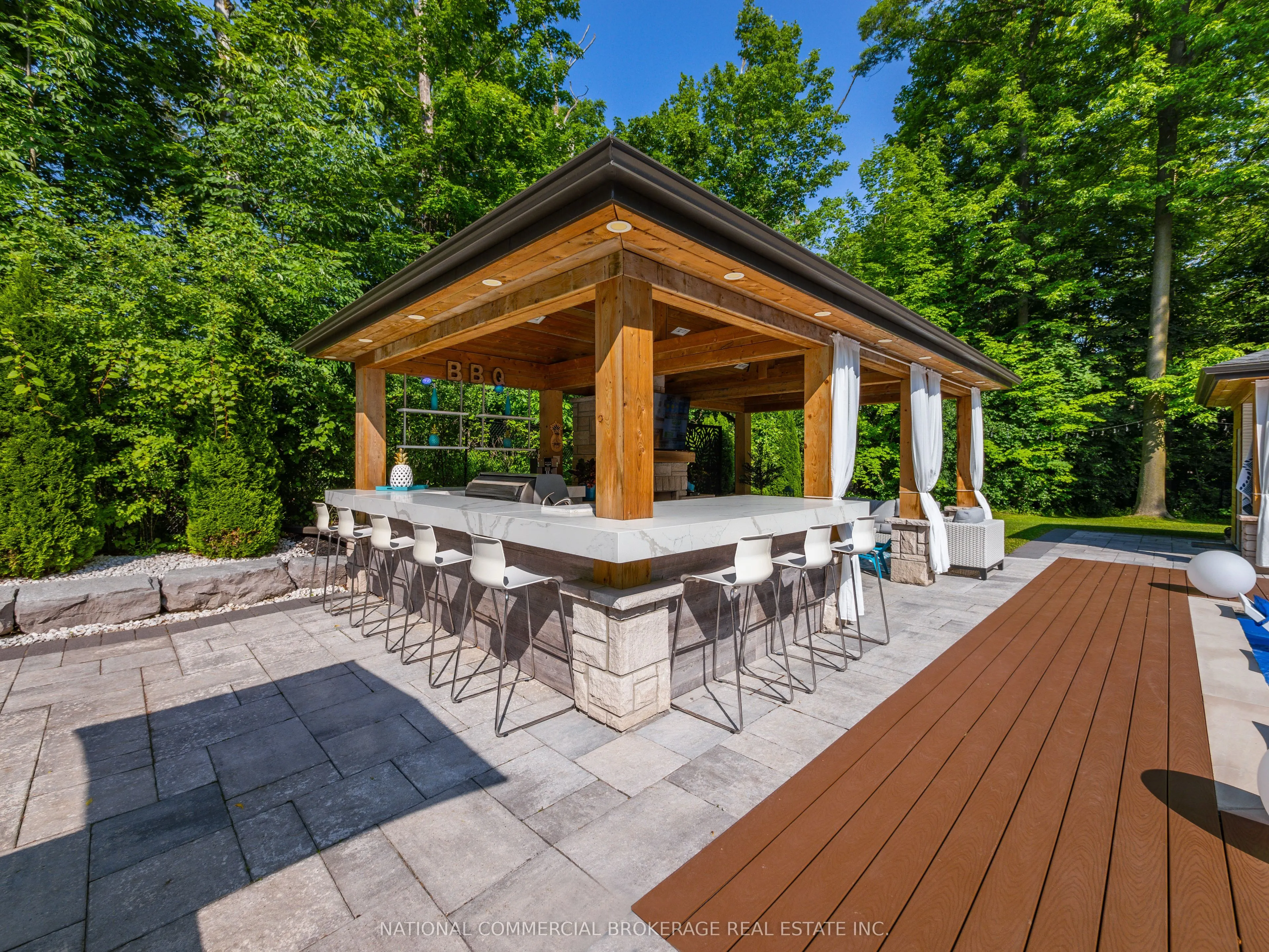 10088 Old Pine Crest Road