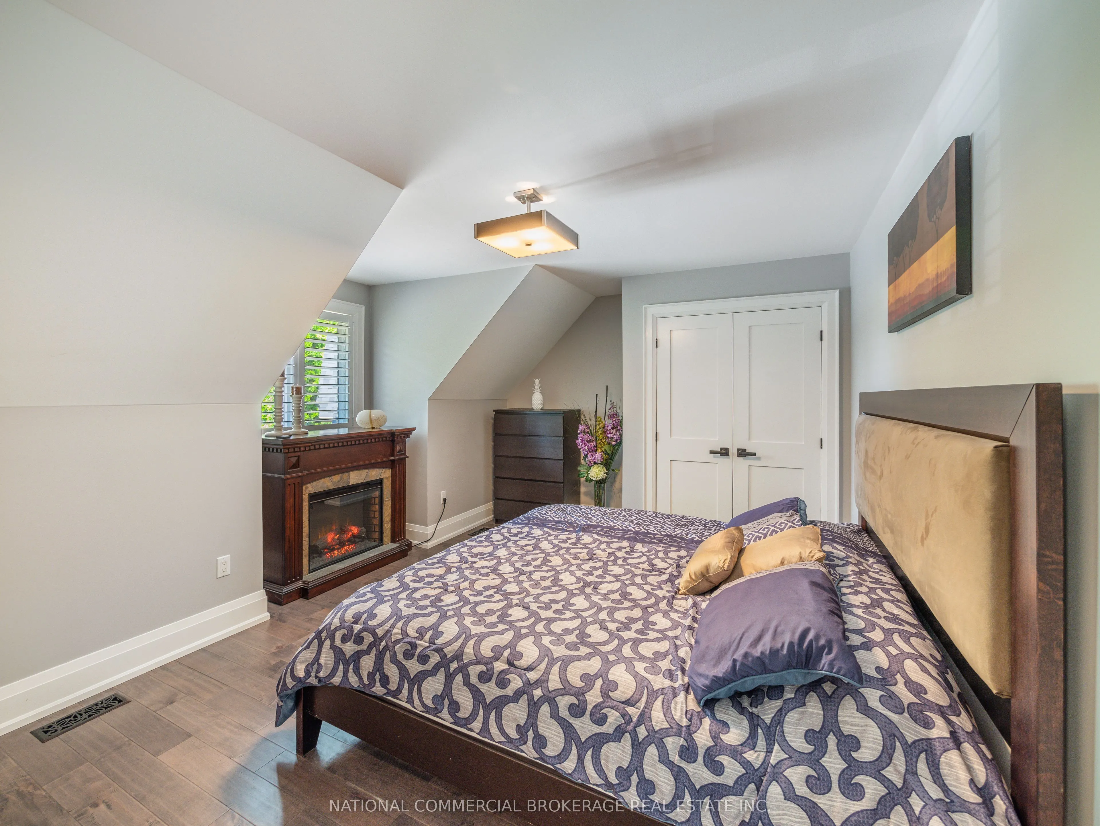 10088 Old Pine Crest Road