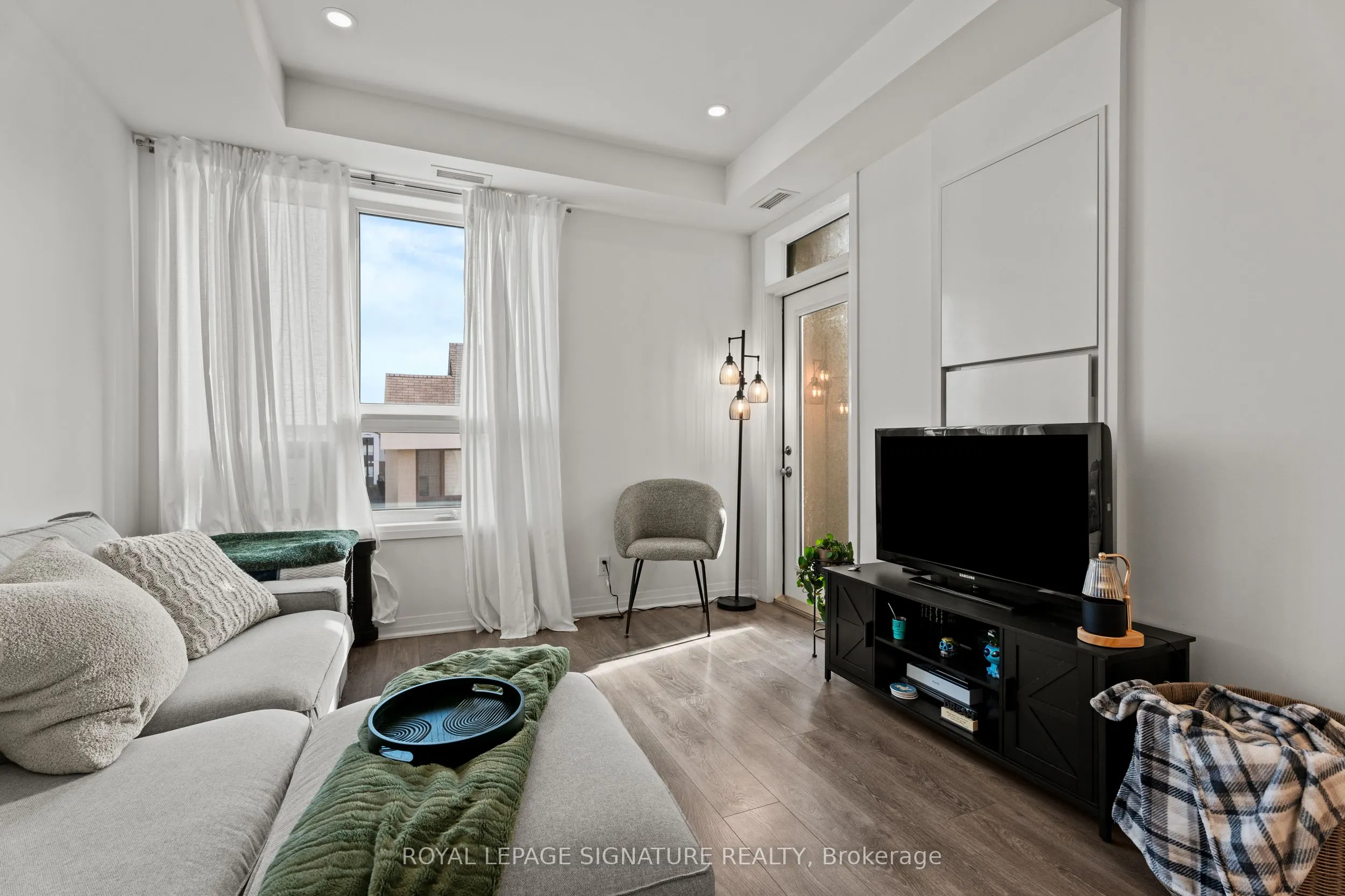 1105 Leger Way #308